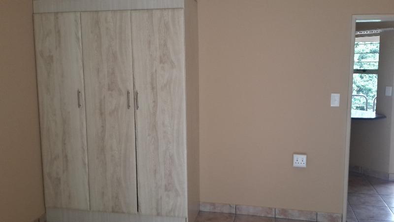 To Let 2 Bedroom Property for Rent in Dassie Rand North West